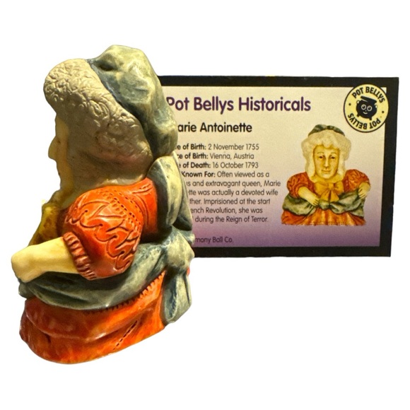 Harmony Kingdom Ball Historical Pot Belly Marie Antoinette. Excellent condition. - Picture 2 of 7